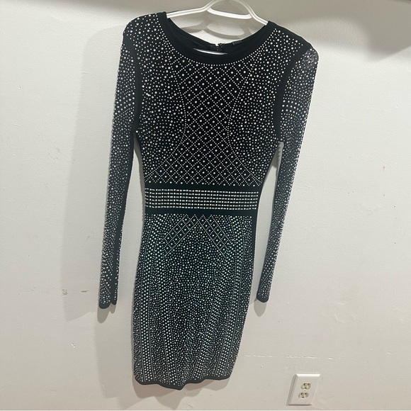 Windsor Black and Silver Embellished Long Sleeve Bodycon Dress NWT - Picture 2 of 8